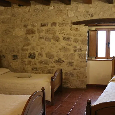Hostel De Peregrinos El Puntido *